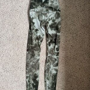 Lululemon Women’s Size 0 Full Length Leggings